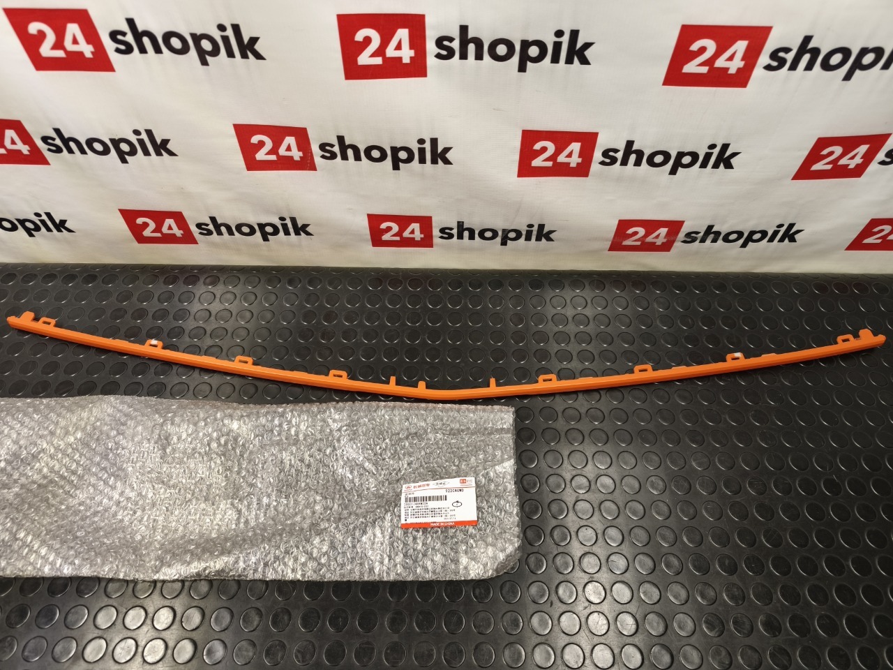 Молдинг бампера, 3800 рублей, Красноярск