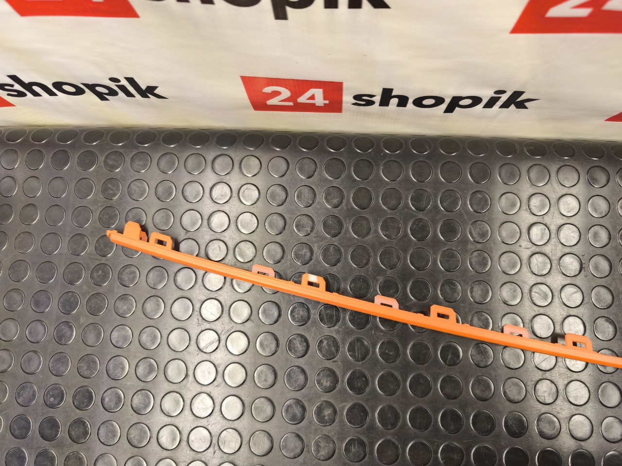 Молдинг бампера, 3800 рублей, Красноярск