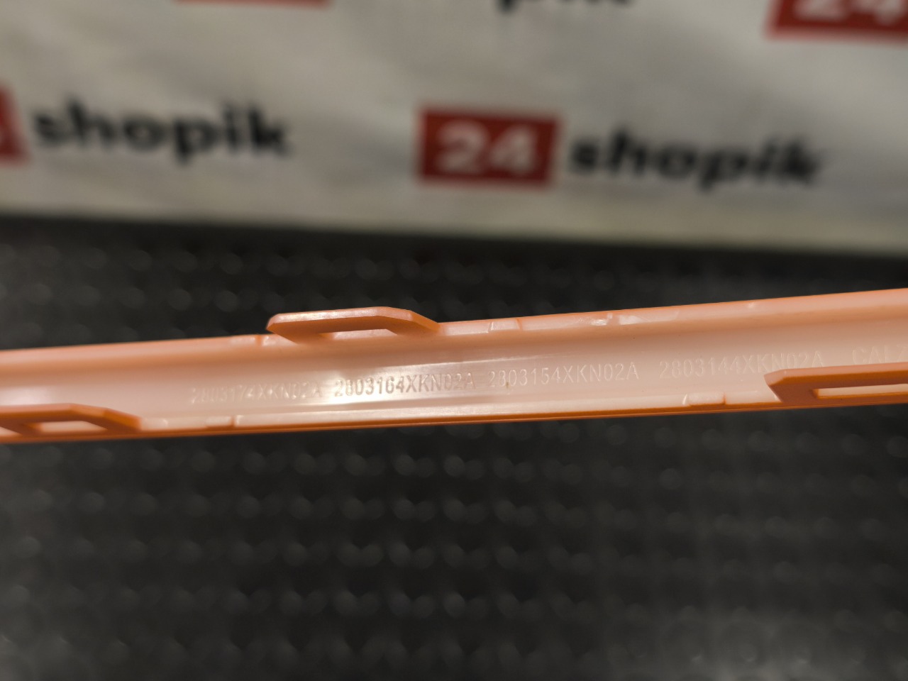 Молдинг бампера, 3800 рублей, Красноярск