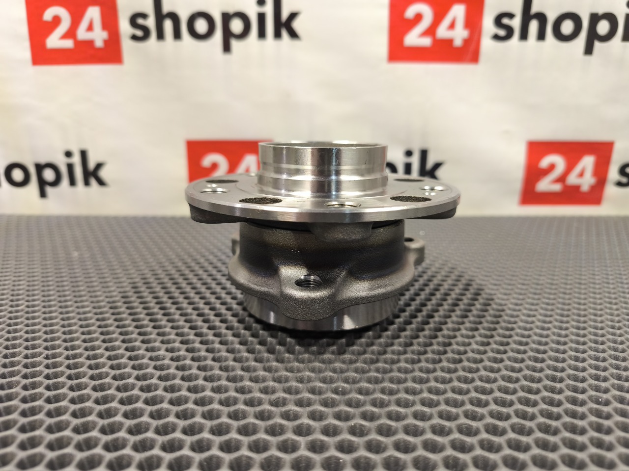 Ступица, 9500 рублей, Красноярск