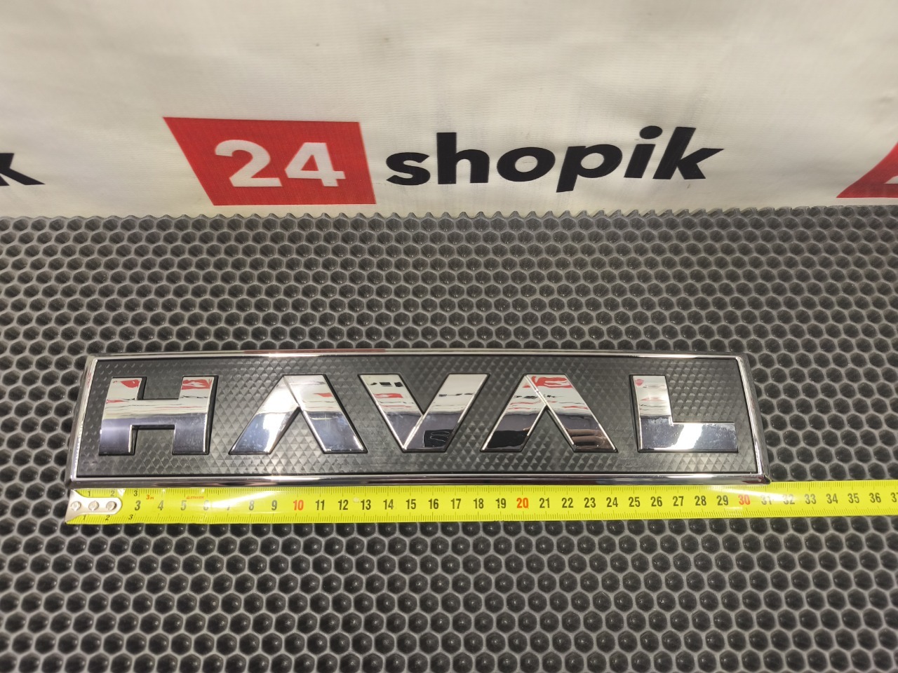 Эмблема решетки радиатора, 2500 рублей, Красноярск