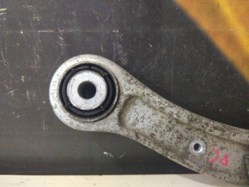 Рычаг подвески, 2000 рублей, Красноярск