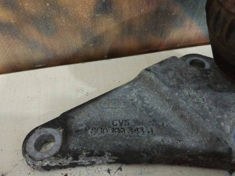 Кронштейн двигателя, 1000 рублей, Красноярск