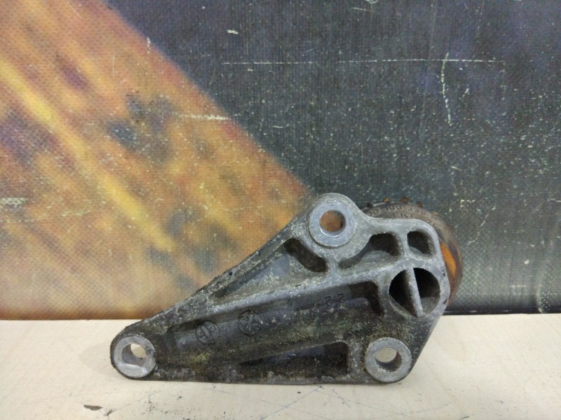 Кронштейн двигателя, 1000 рублей, Красноярск