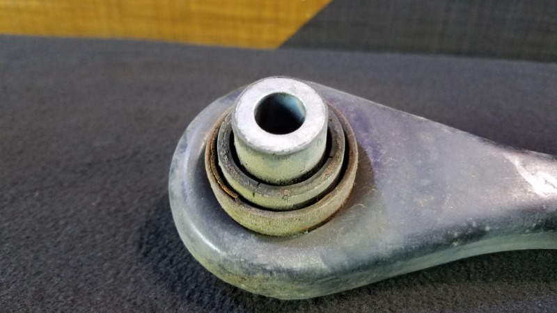 Рычаг подвески, 1000 рублей, Красноярск