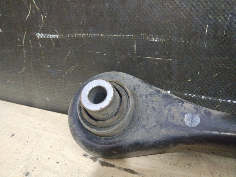 Рычаг подвески, 1000 рублей, Красноярск