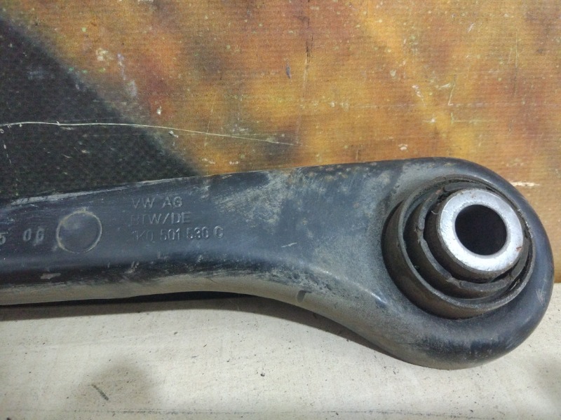 Рычаг подвески, 1000 рублей, Красноярск