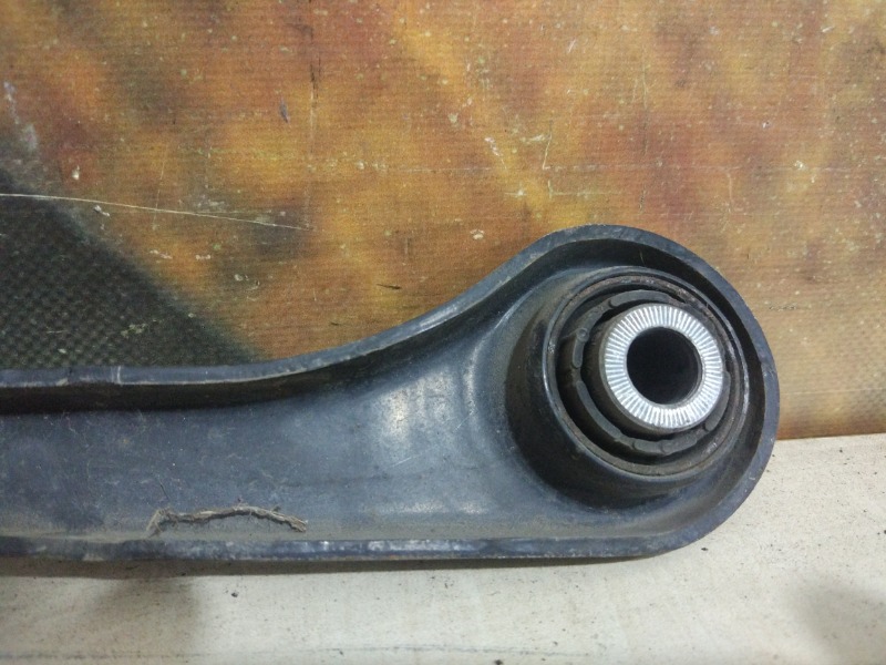 Рычаг подвески, 1000 рублей, Красноярск