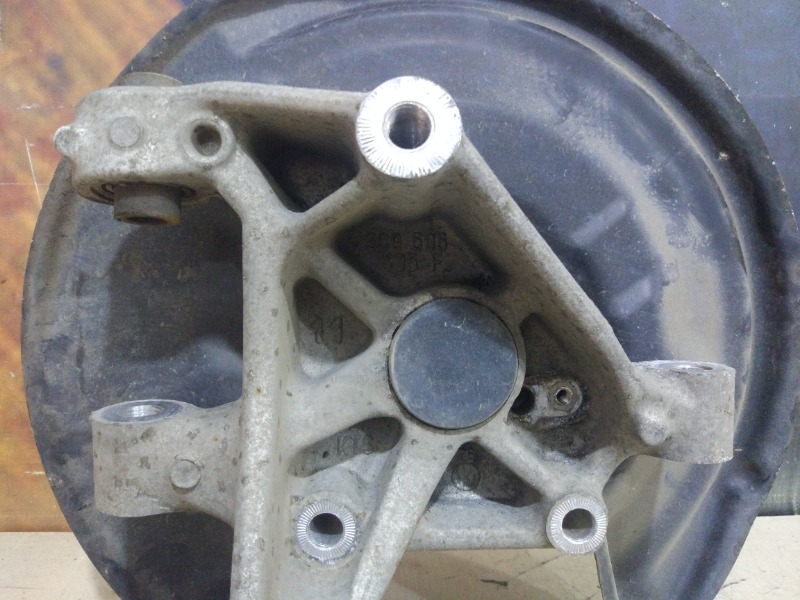 Поворотный кулак, 3000 рублей, Красноярск