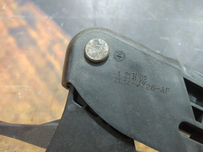 Педаль газа, 3000 рублей, Красноярск