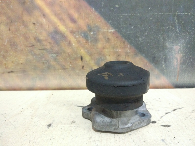 Кронштейн двигателя, 1000 рублей, Красноярск