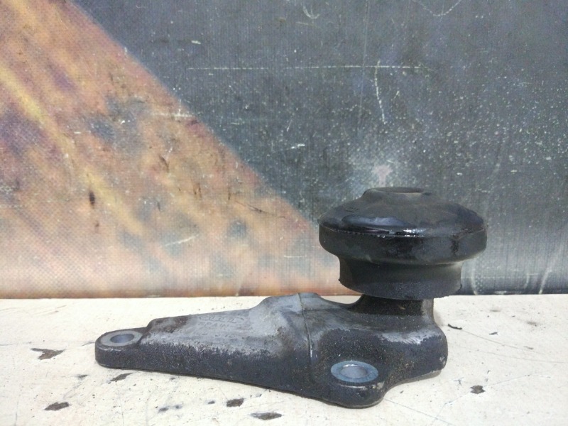 Кронштейн двигателя, 800 рублей, Красноярск