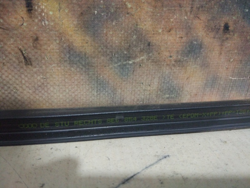 Молдинг лобового стекла, 500 рублей, Красноярск