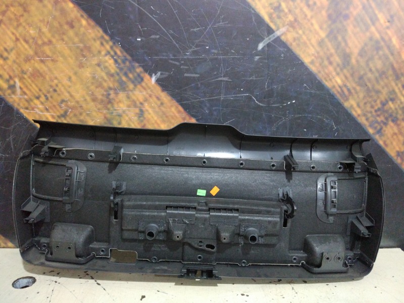 Обшивка крышки багажника, 1200 рублей, Красноярск