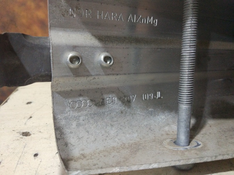 Усилитель бампера, 4000 рублей, Красноярск