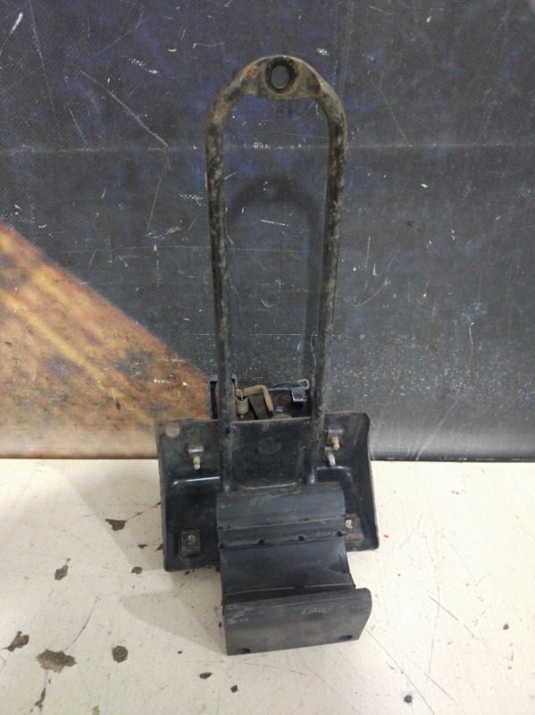 Замок капота, 700 рублей, Красноярск