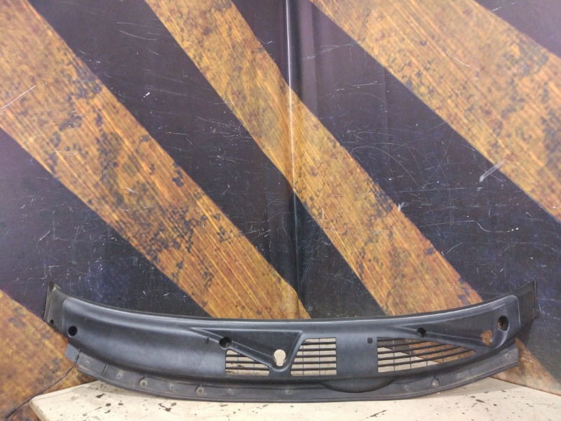 Решетка под лобовое стекло, 1500 рублей, Красноярск