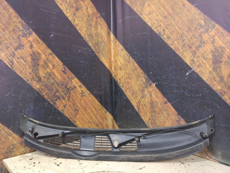 Решетка под лобовое стекло, 1500 рублей, Красноярск