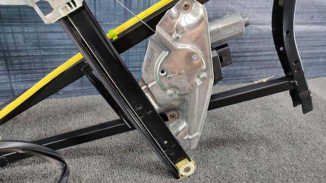 Стеклоподъемник, 1500 рублей, Красноярск