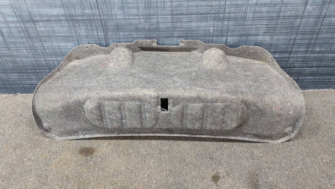 Обшивка крышки багажника, 300 рублей, Красноярск