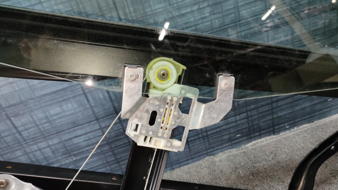 Стеклоподъемник, 1500 рублей, Красноярск