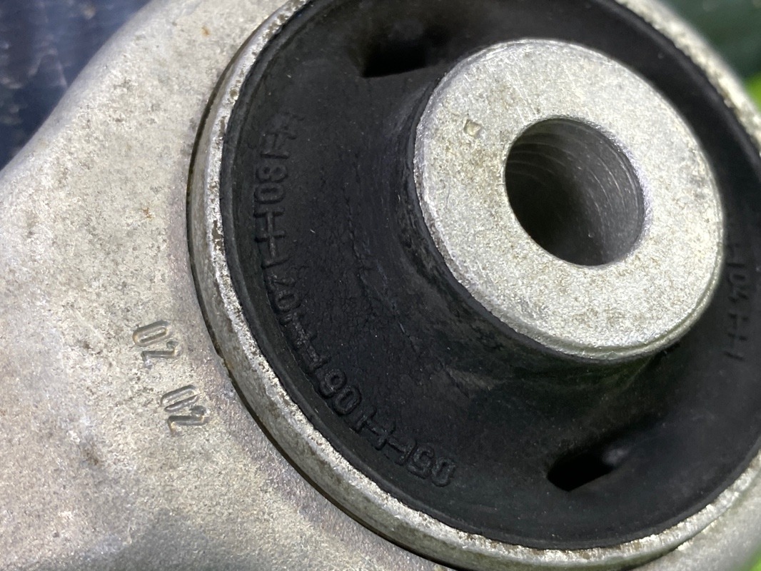 Рычаг подвески, 1200 рублей, Красноярск