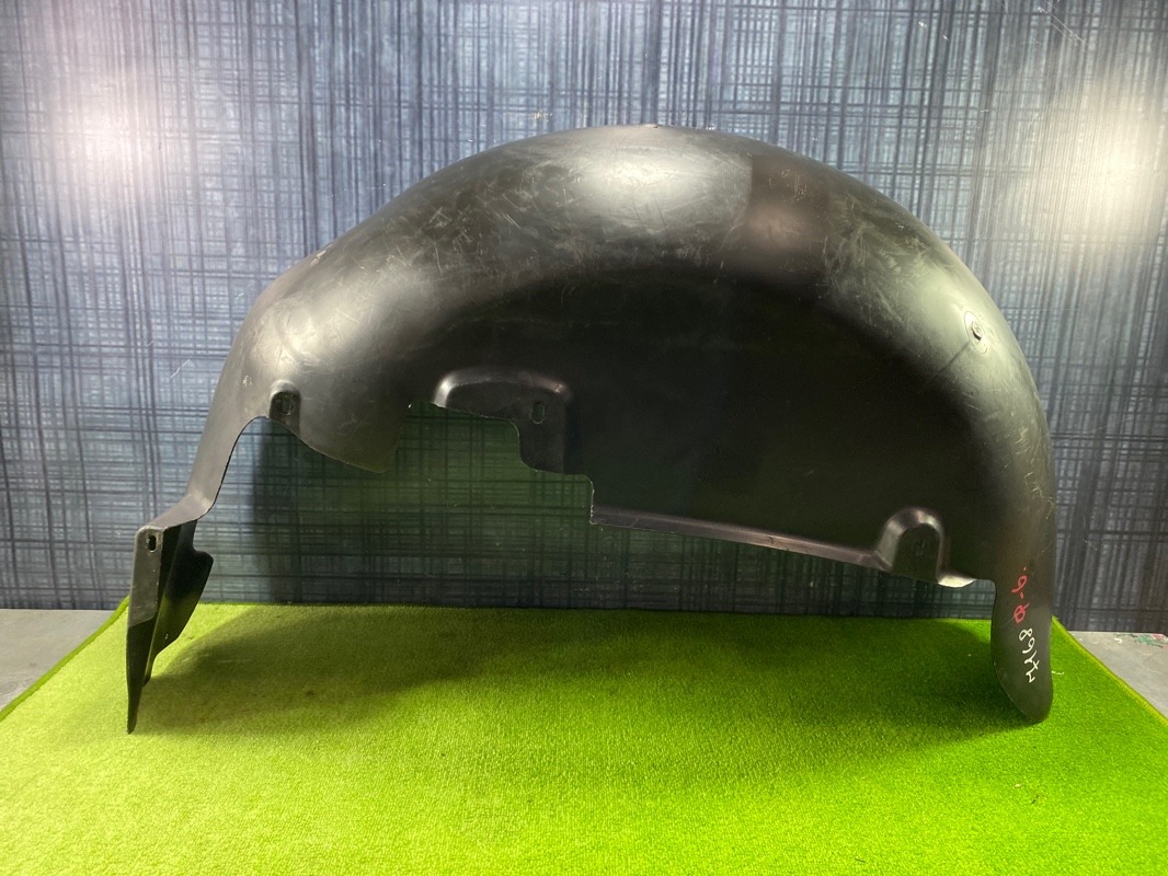 Подкрылок, 950 рублей, Красноярск