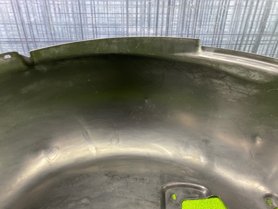 Подкрылок, 950 рублей, Красноярск