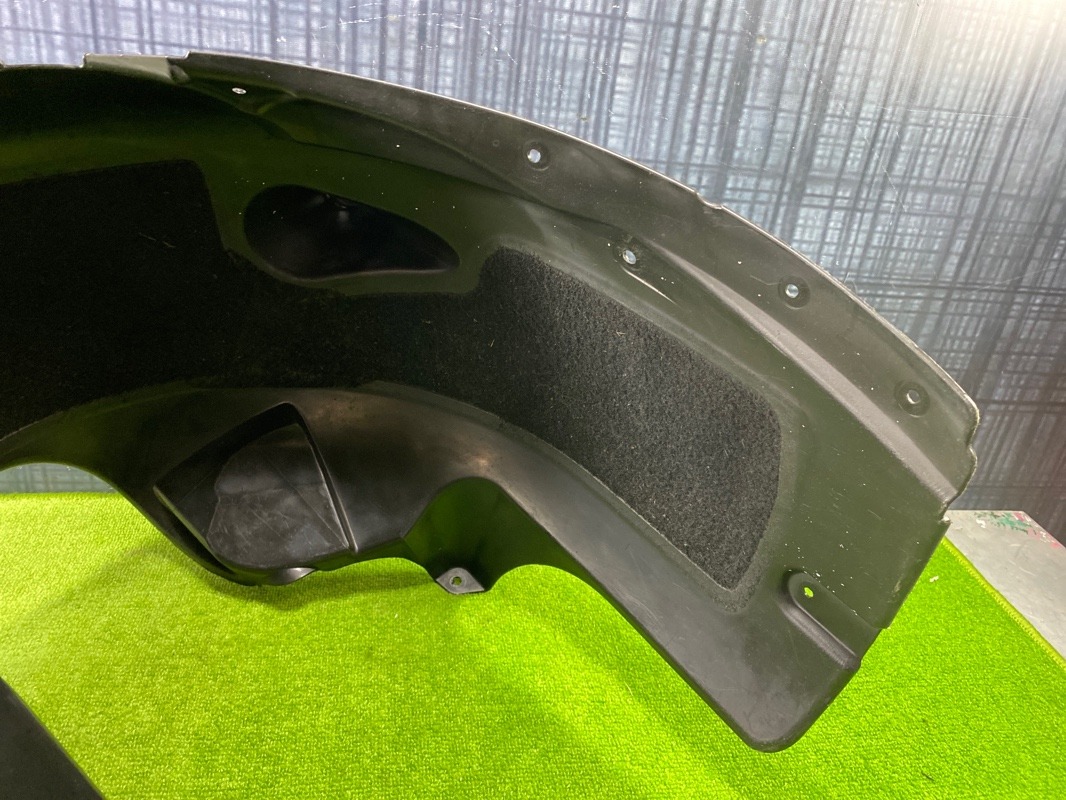 Подкрылок, 300 рублей, Красноярск