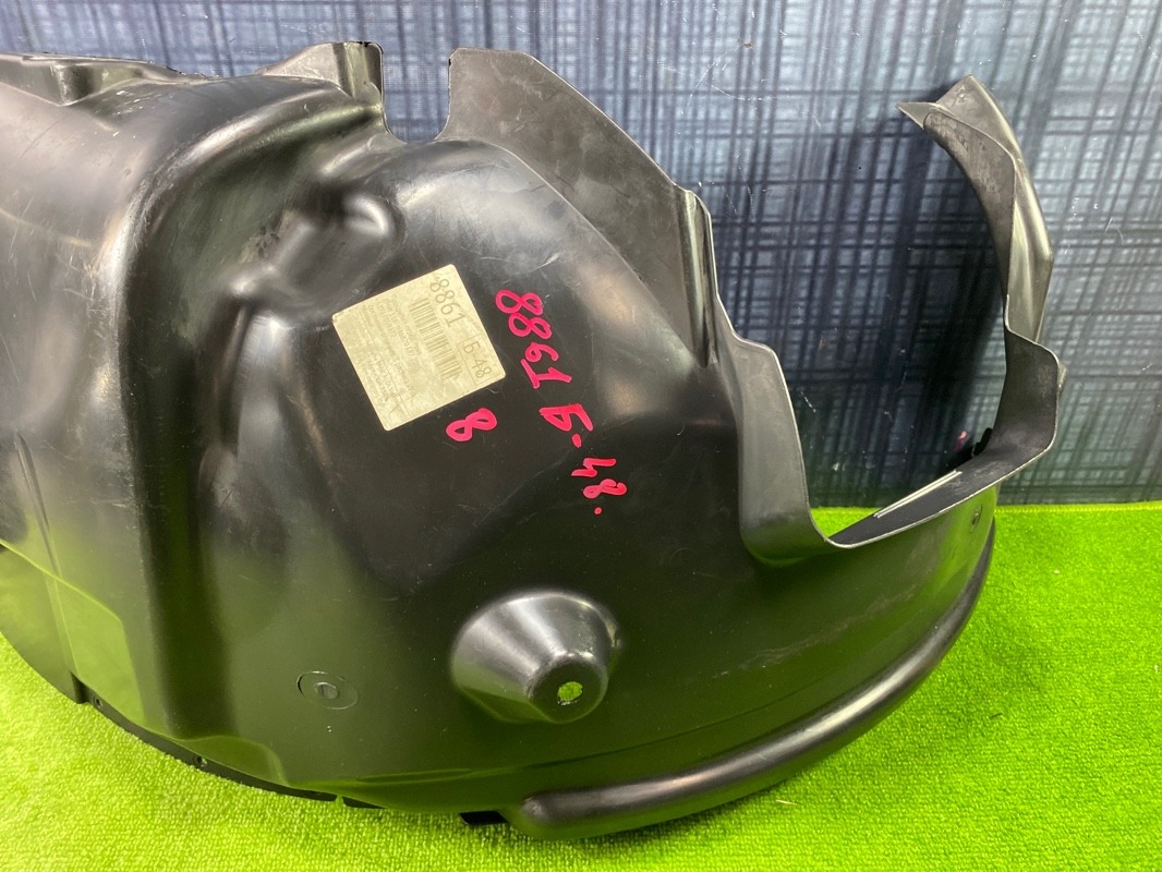 Подкрылок, 900 рублей, Красноярск