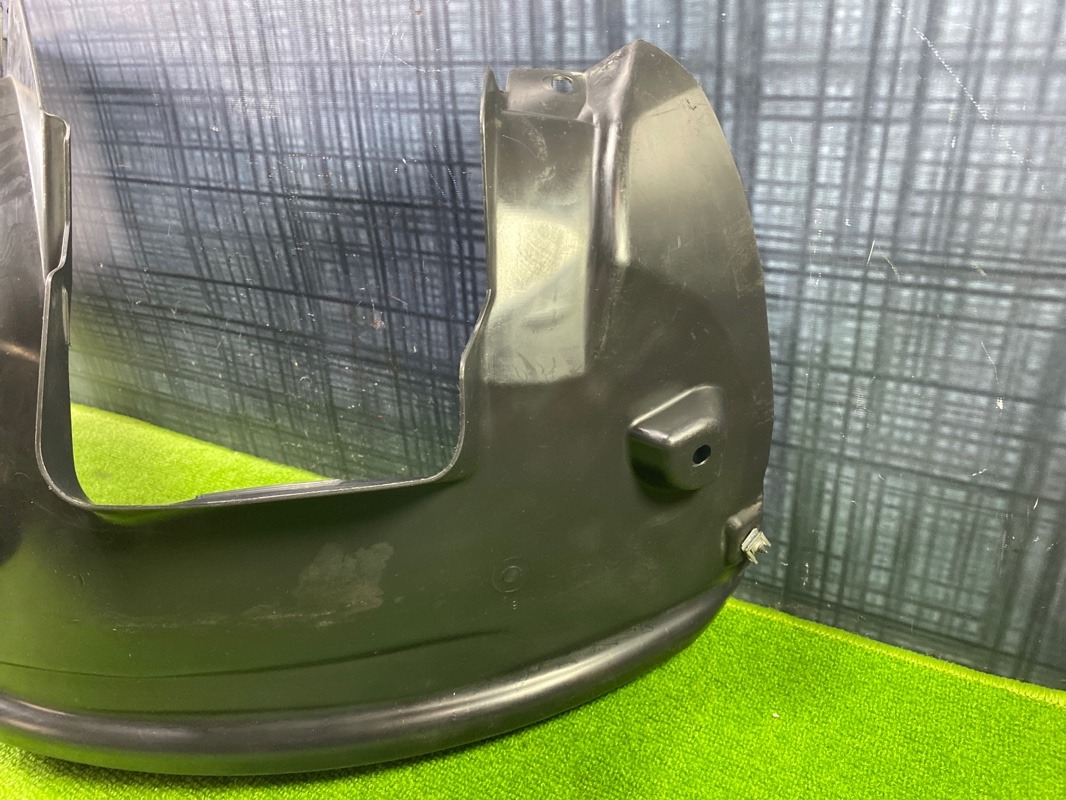 Подкрылок, 900 рублей, Красноярск