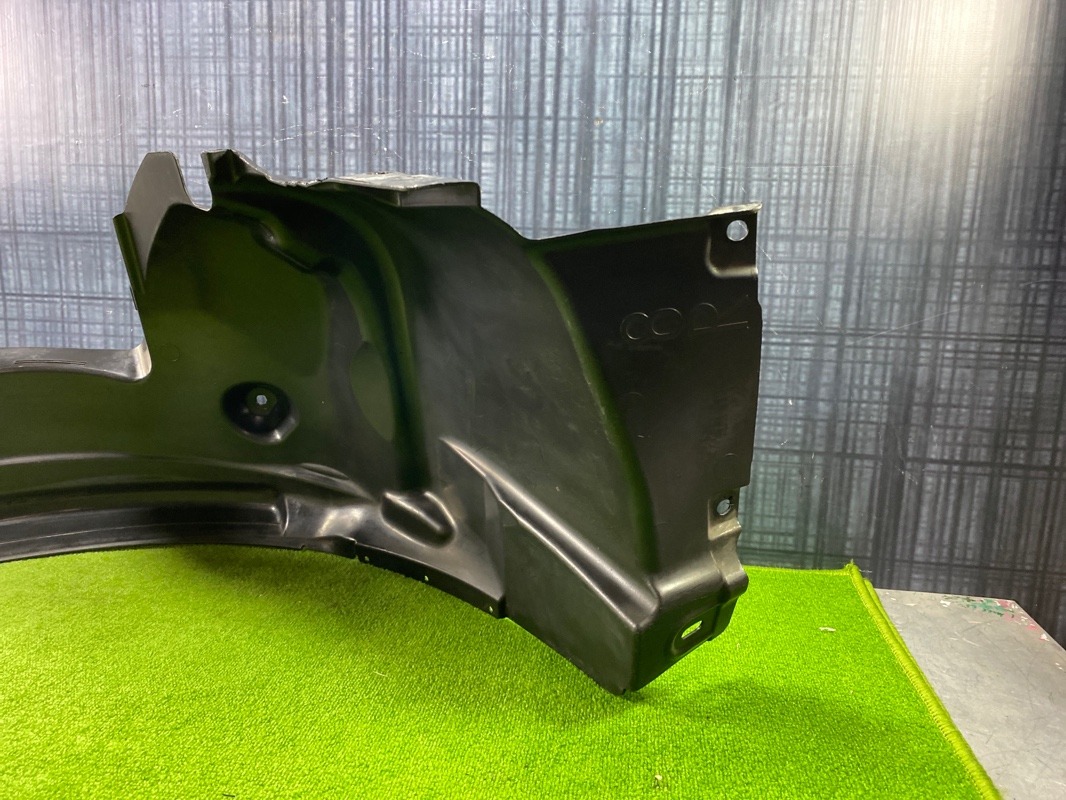 Подкрылок, 900 рублей, Красноярск