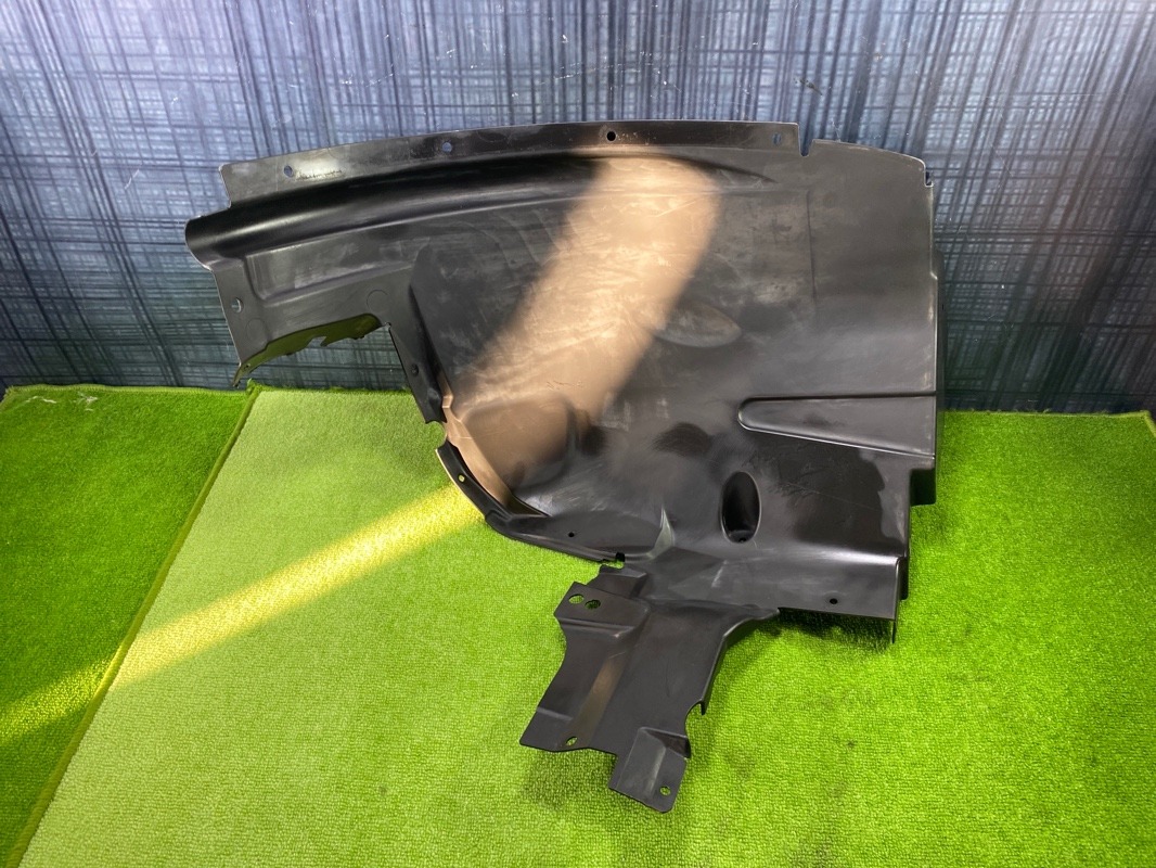 Подкрылок, 1200 рублей, Красноярск