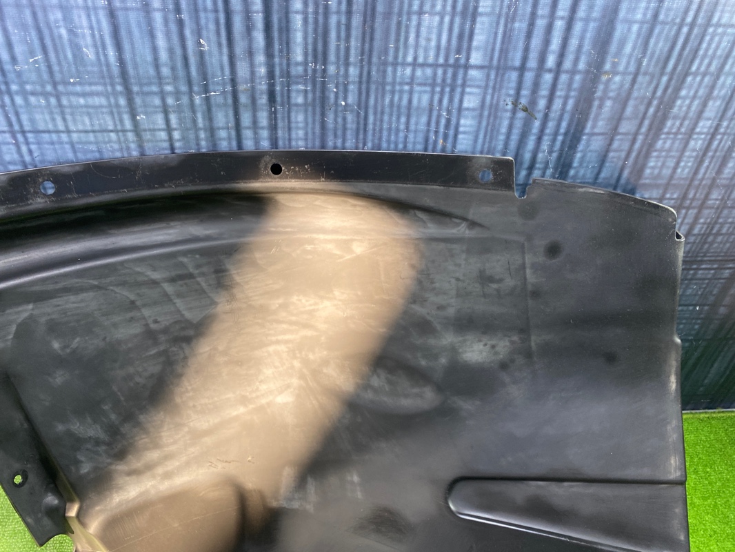 Подкрылок, 1200 рублей, Красноярск