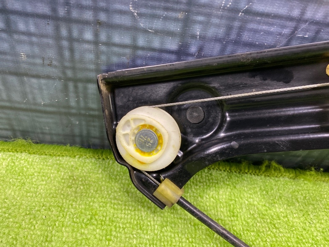 Стеклоподъемник, 2000 рублей, Красноярск