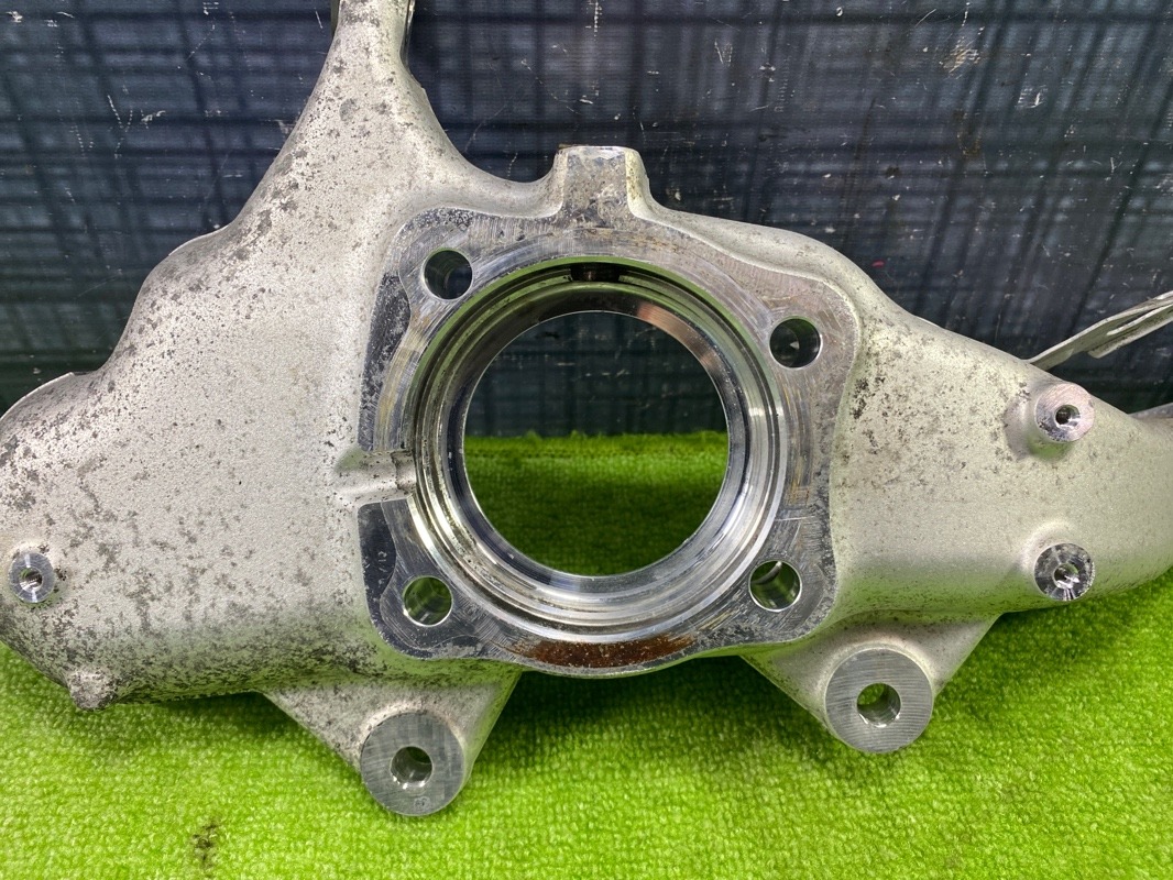 Поворотный кулак, 4400 рублей, Красноярск