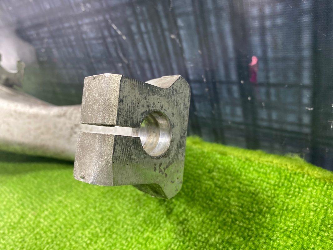 Поворотный кулак, 4400 рублей, Красноярск