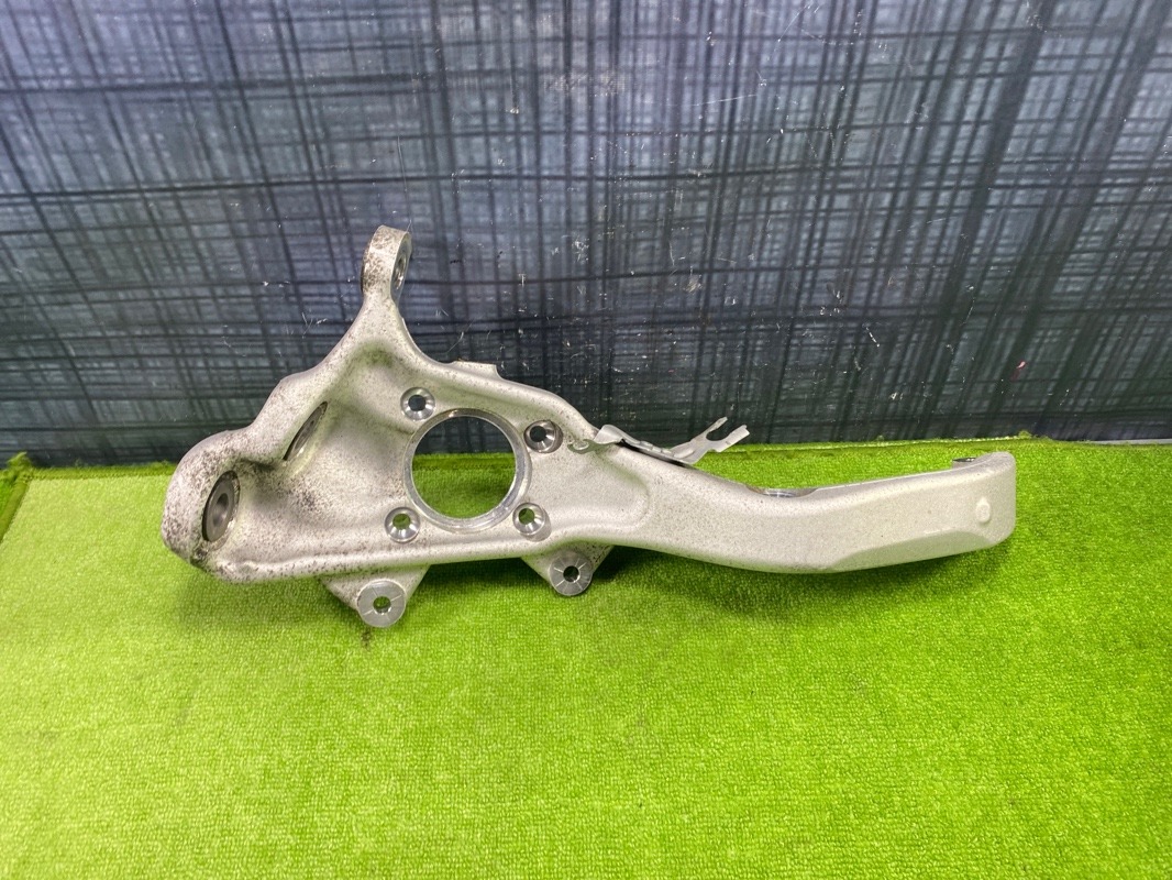 Поворотный кулак, 4400 рублей, Красноярск