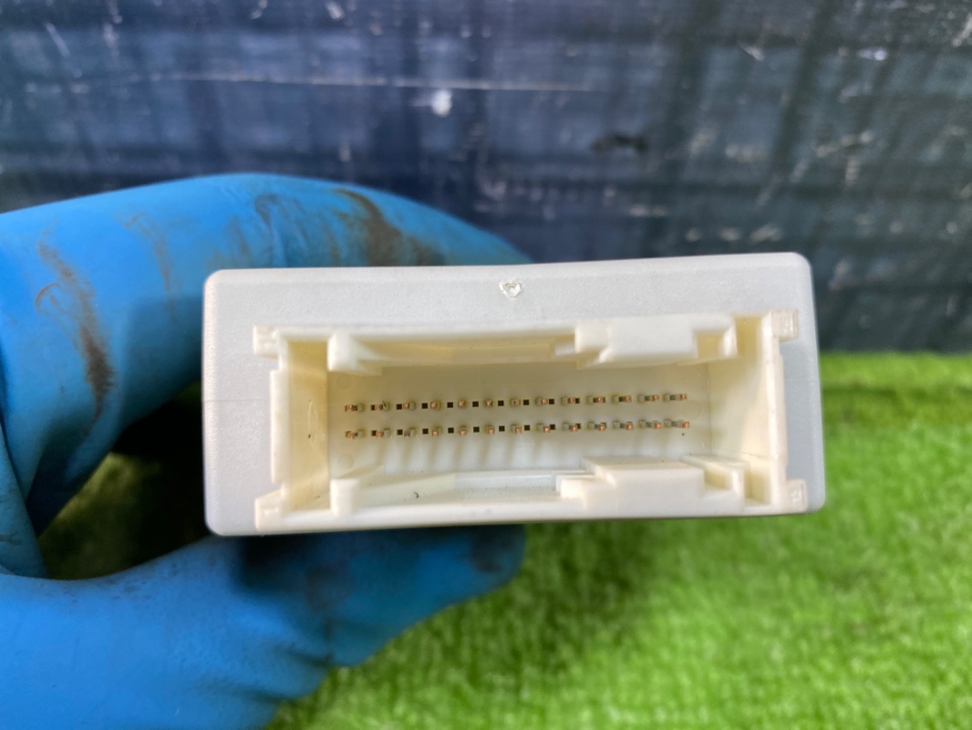 Блок управления подвеской, 800 рублей, Красноярск