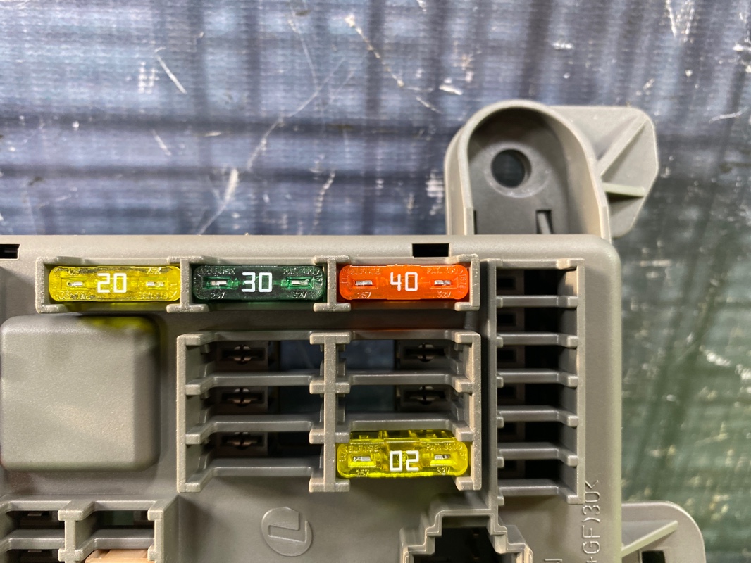 Блок предохранителей, 1200 рублей, Красноярск