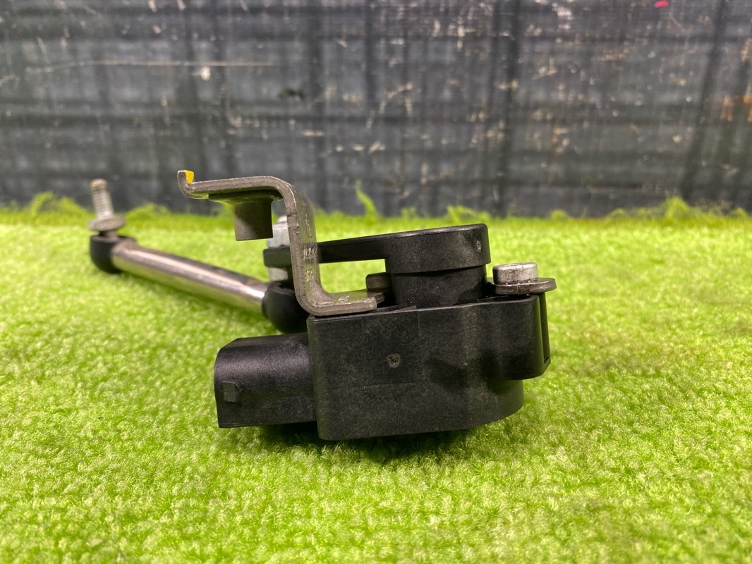 Датчик уровня подвески, 2000 рублей, Красноярск