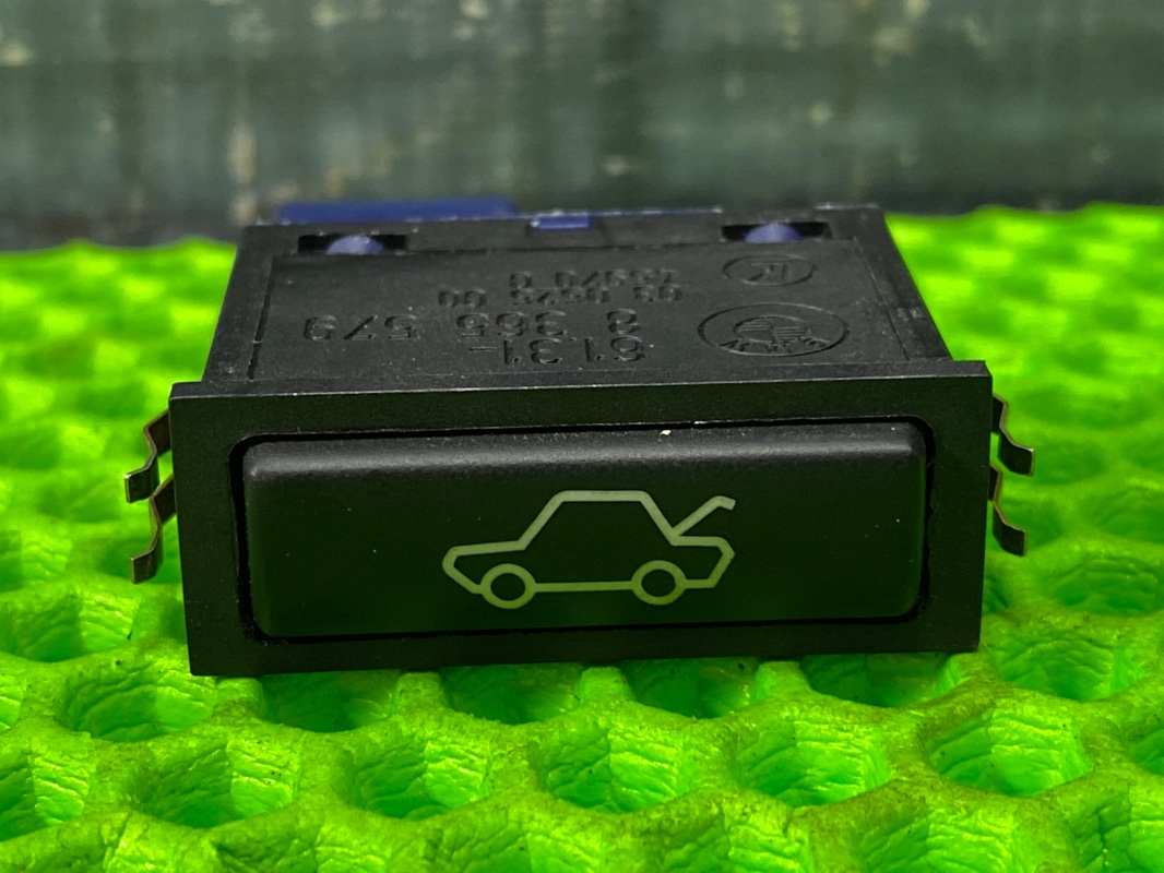 Кнопка открывания багажника, 322 рублей, Красноярск