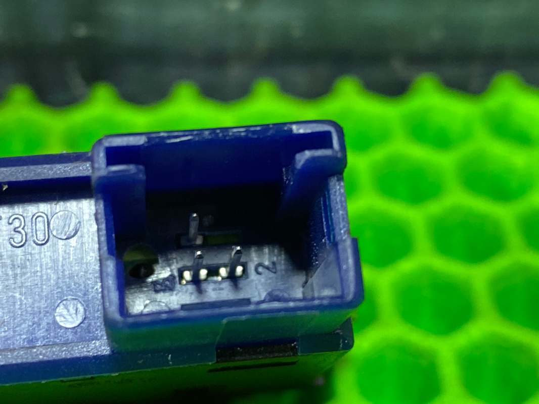 Кнопка открывания багажника, 322 рублей, Красноярск