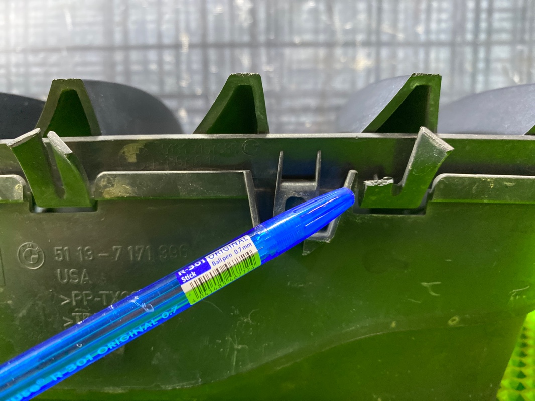 Капот, 18780 рублей, Красноярск