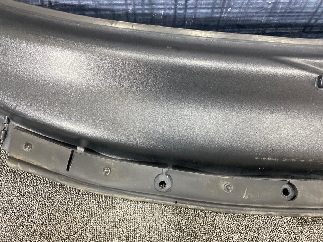 Решетка под лобовое стекло, 2000 рублей, Красноярск