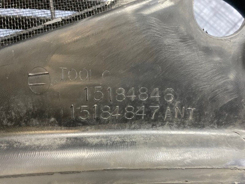 Решетка под лобовое стекло, 2000 рублей, Красноярск