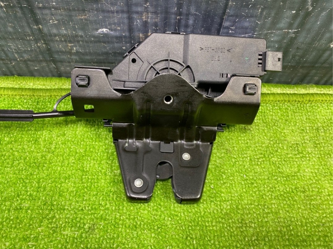 Замок багажника, 1125 рублей, Красноярск