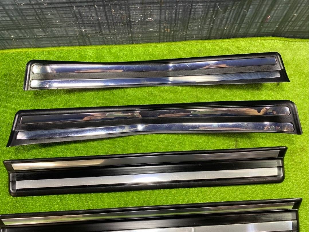 Комплект накладок на порог, 3750 рублей, Красноярск