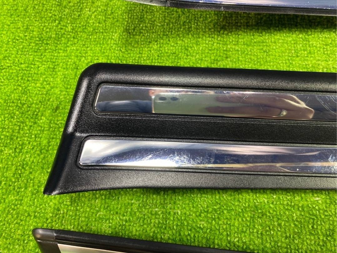 Комплект накладок на порог, 3750 рублей, Красноярск