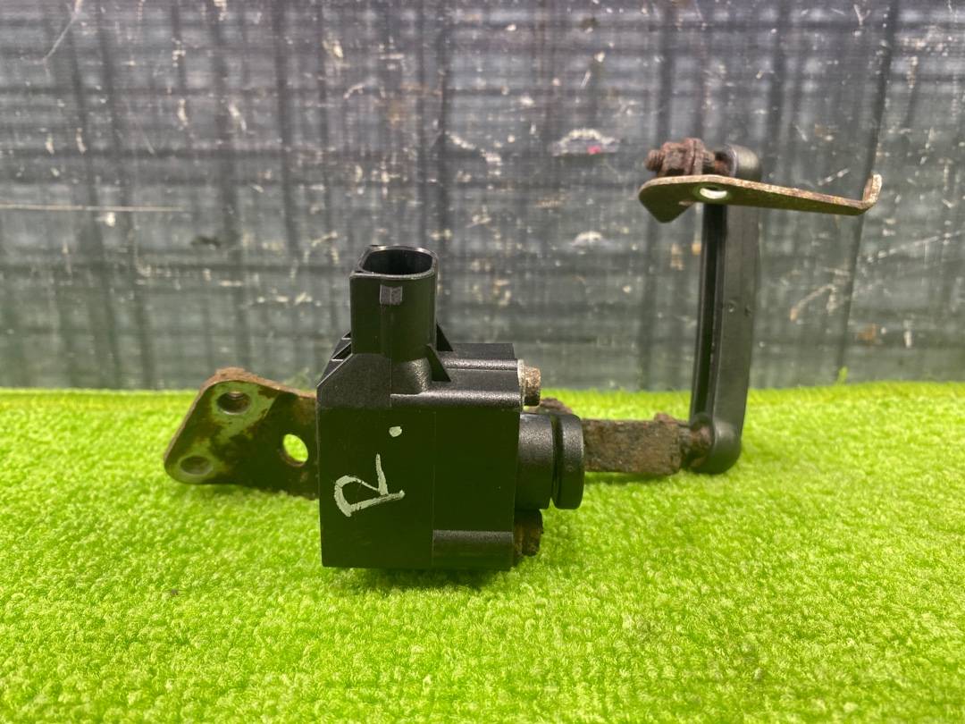 Датчик уровня подвески, 1875 рублей, Красноярск